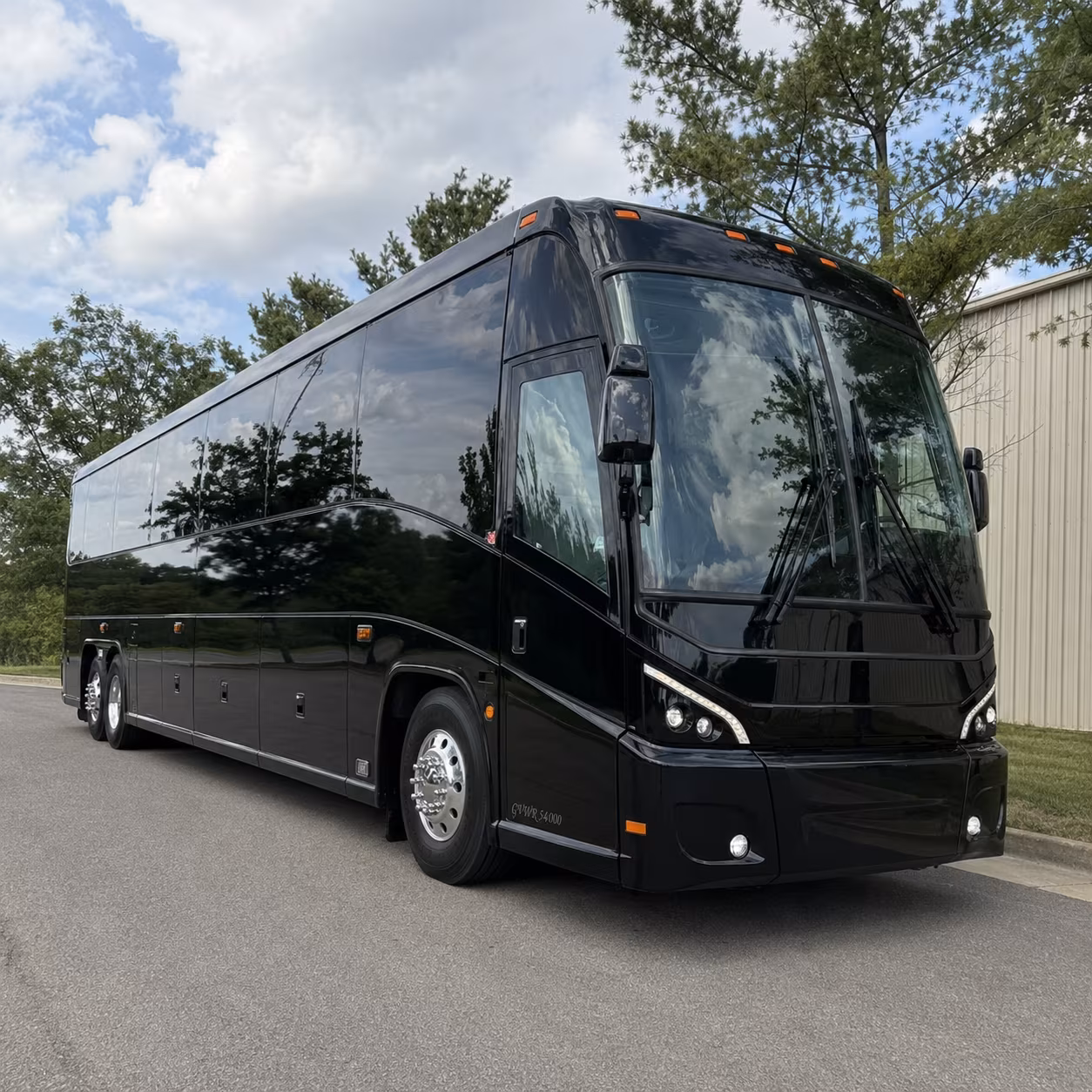 let busrentalfarmingtonhills com handle long distance group travel from farmington hills to traverse city and northern michigan